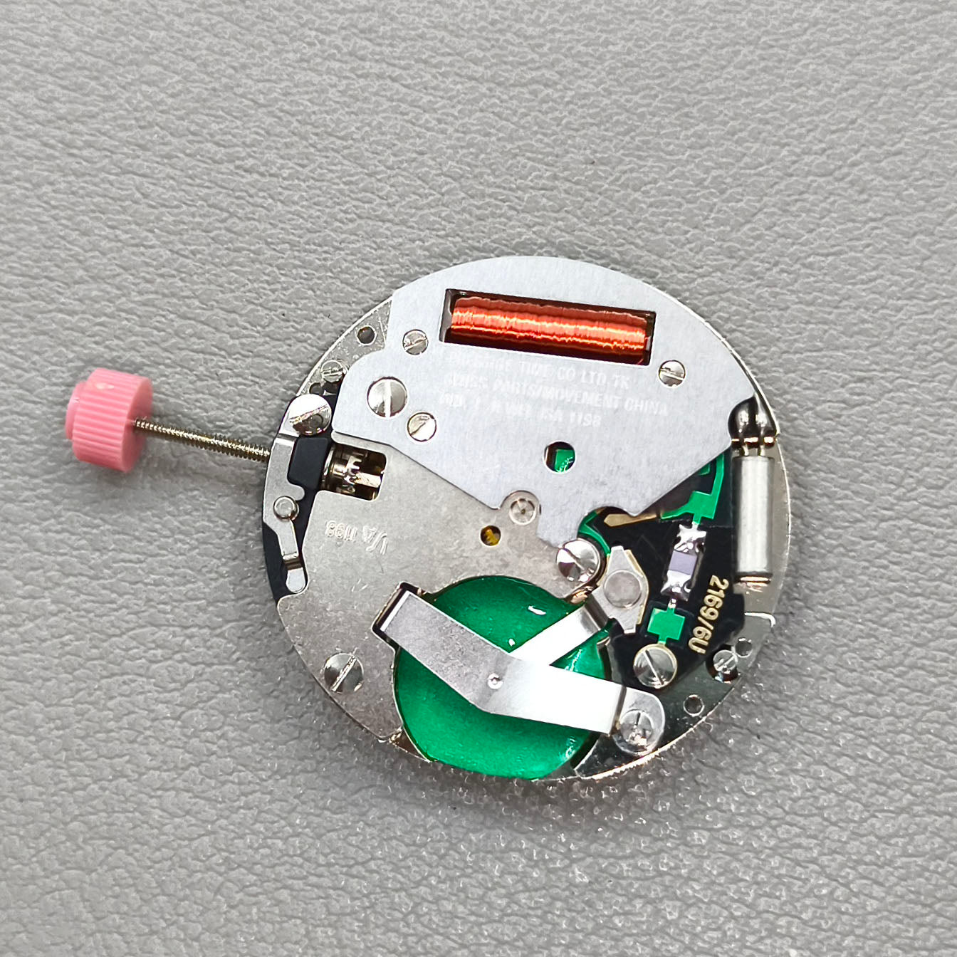 Swiss ISA 1198 Quartz Movement 3 Hands English Disk Day Date