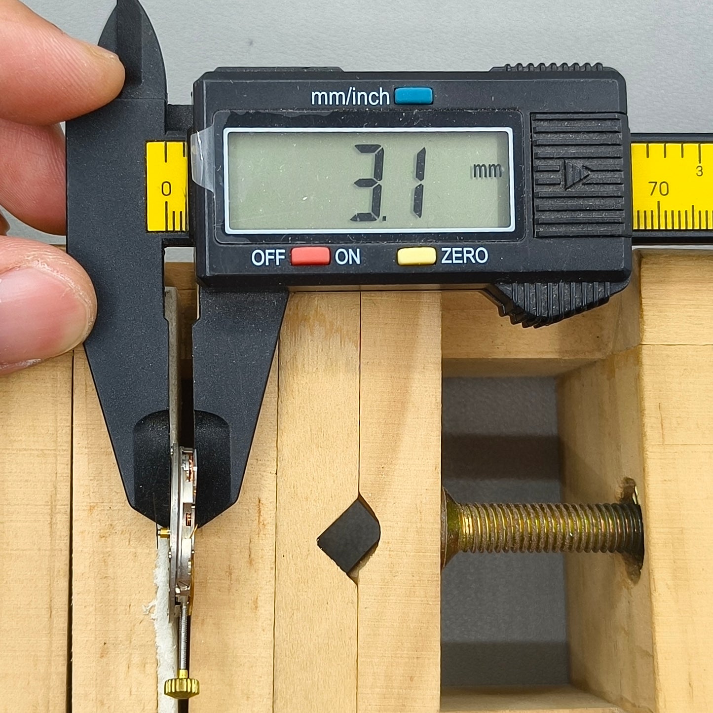 Working Swiss P-2460 3 Hands Watch Quartz Movement