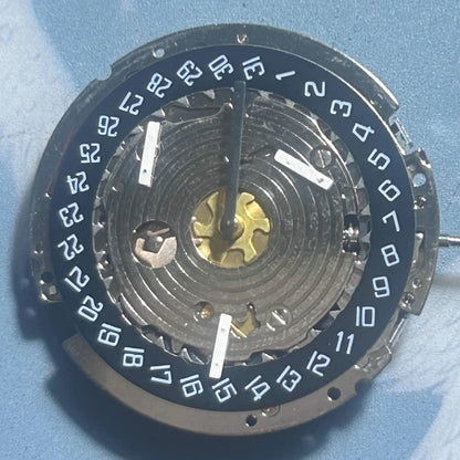 Swiss Made ISA 8171 quartz watch with single calendar, 6 hands, black disk date at 4