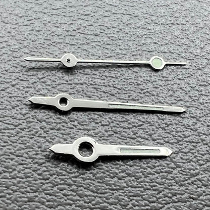 Set of 2 luminous watch hands compatible with Miyota 2035 movement, perfect for precise timekeeping.