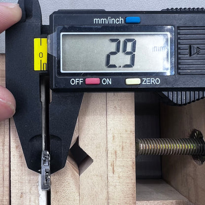 2 PIECES Japan AL55 Watch Quartz Movement 3 Hands