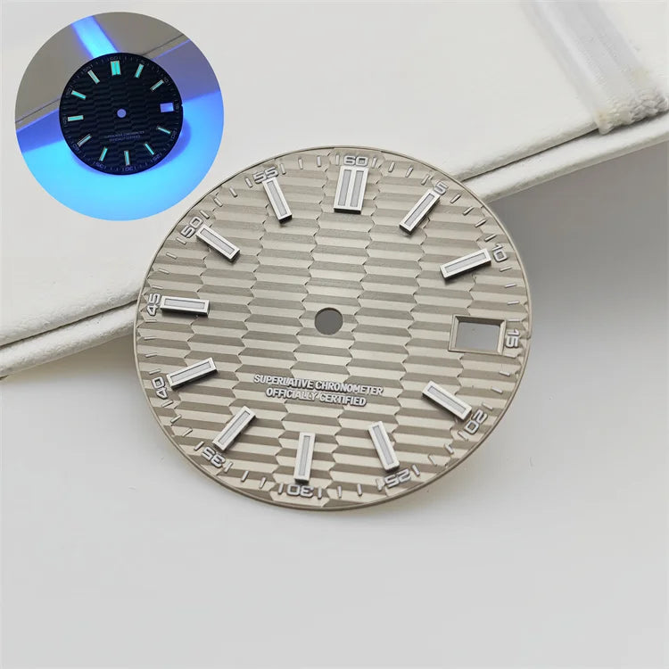 28.5mm Watch Dial Metallic Texture Surface Log BGW9 Luminous for NH35 Movement
