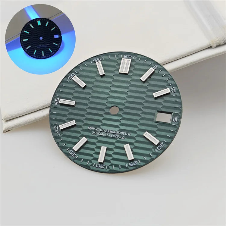 28.5mm Watch Dial Metallic Texture Surface Log BGW9 Luminous for NH35 Movement