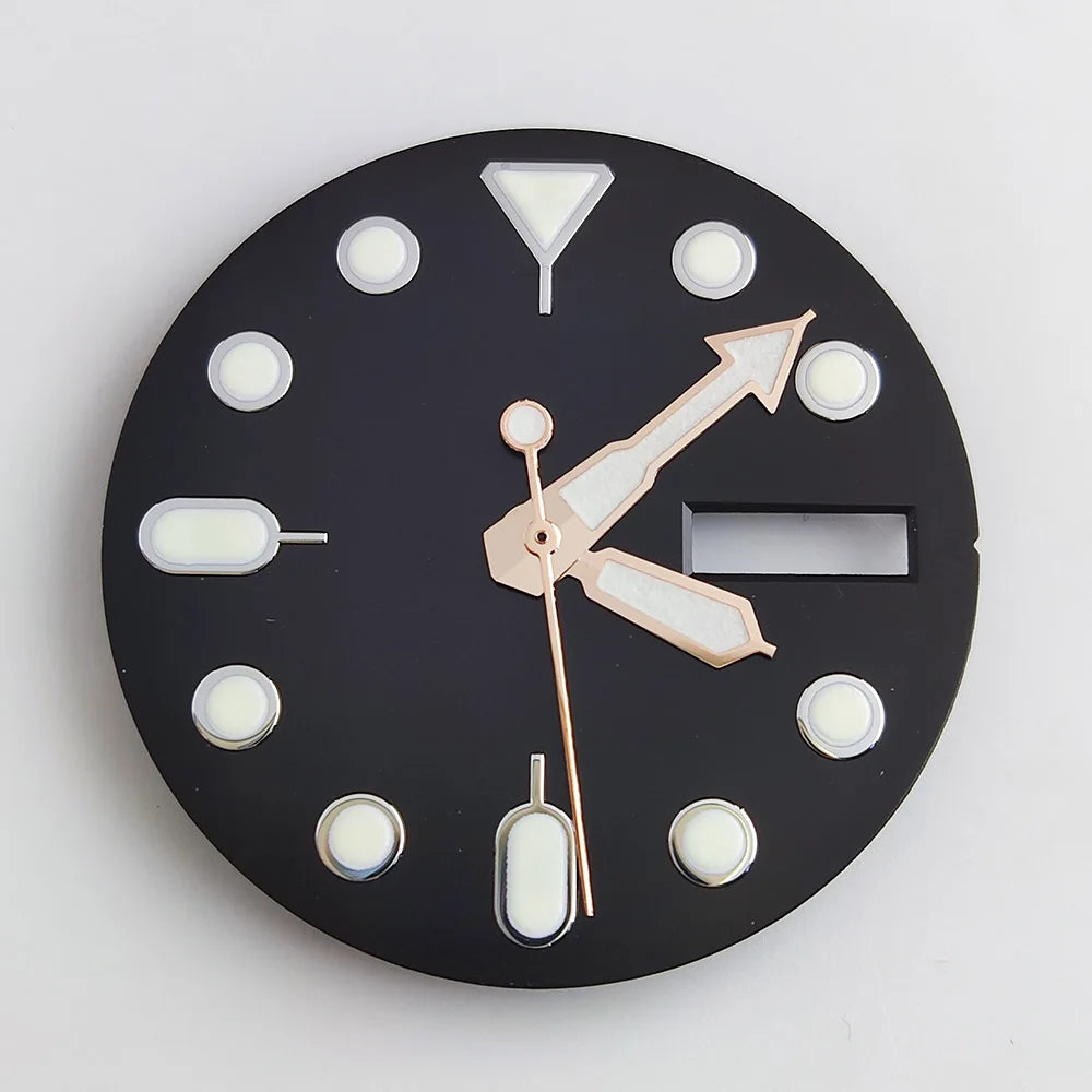 Plane sapphire glass watch case with ceramic bezel, stainless steel, fits NH35/NH36 movement, waterproof design.