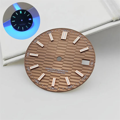 28.5mm Watch Dial Metallic Texture Surface Log BGW9 Luminous for NH35 Movement