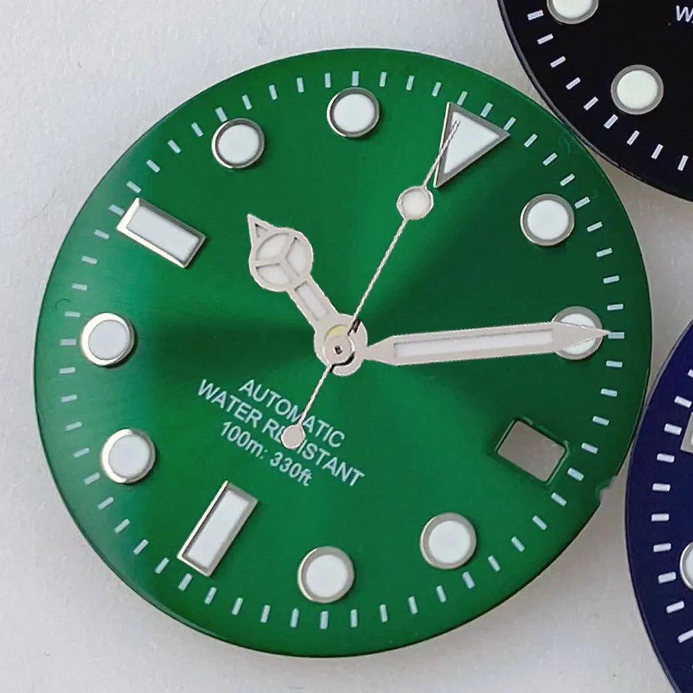 Sterile SUB 29mm sunburst green/blue watch dial with luminous markers for NH35 diver watches.
