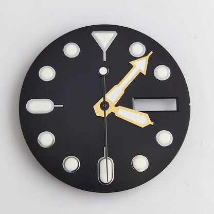 Plane sapphire glass watch case with ceramic bezel, stainless steel, fits NH35/NH36 movement, waterproof design.