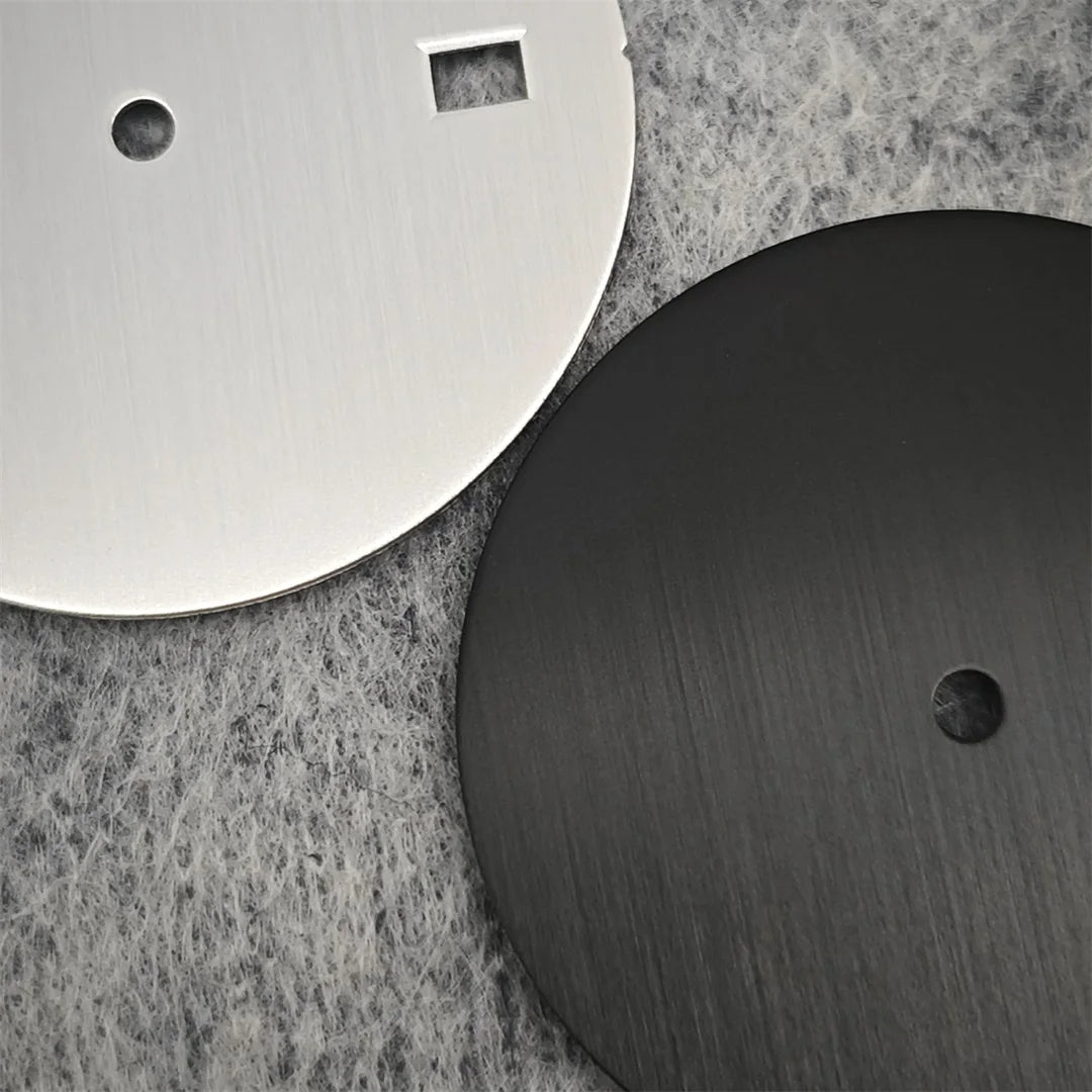 30.5mm Solid Color Watch Dial for NH35 Movement Vertical Pattern Modified