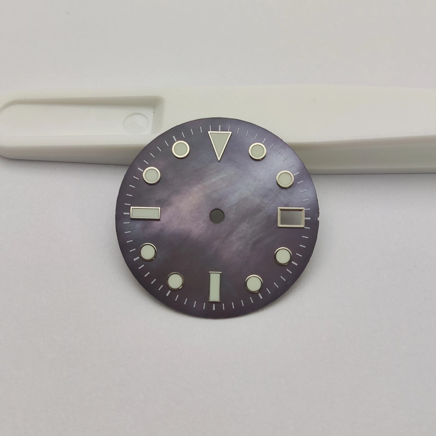 28.5mm Shell Reflective Multicolor Watch Dial C3 Green Luminous For NH35 NH36
