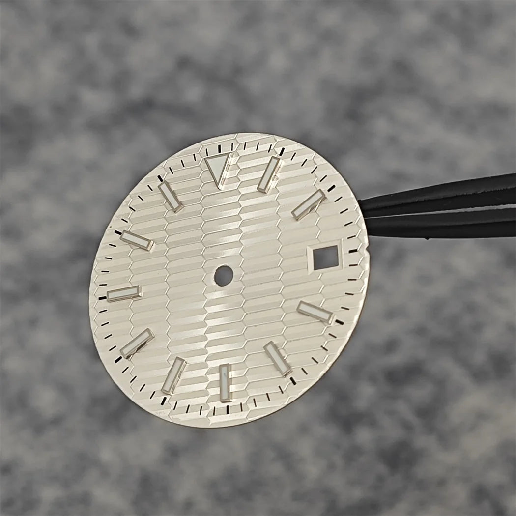 28.5mm Dial with Blue Green Luminous for 8215/ETA2824/2836/8200/821A/Mingzhu2813