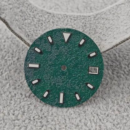 28.5mm Watch Dial Snow Frost Surface Wrinkle Texture Green Luminous for NH35