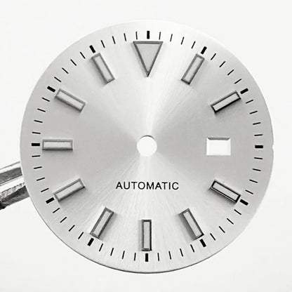 31MM Ladies Round Polished Fluted Bezel Sapphire Crystal Watch Case for NH05/06