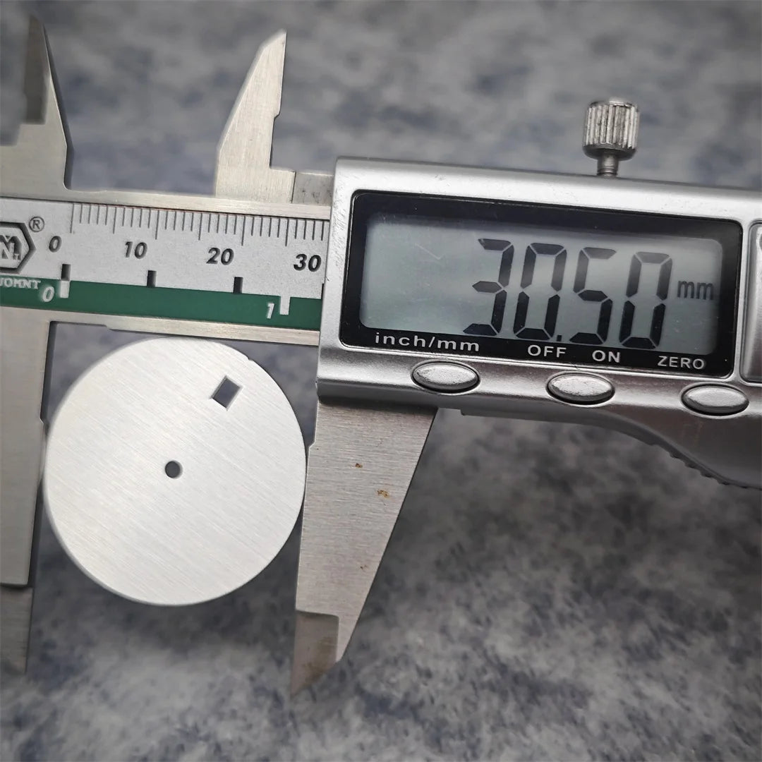 30.5mm Solid Color Watch Dial for NH35 Movement Vertical Pattern Modified
