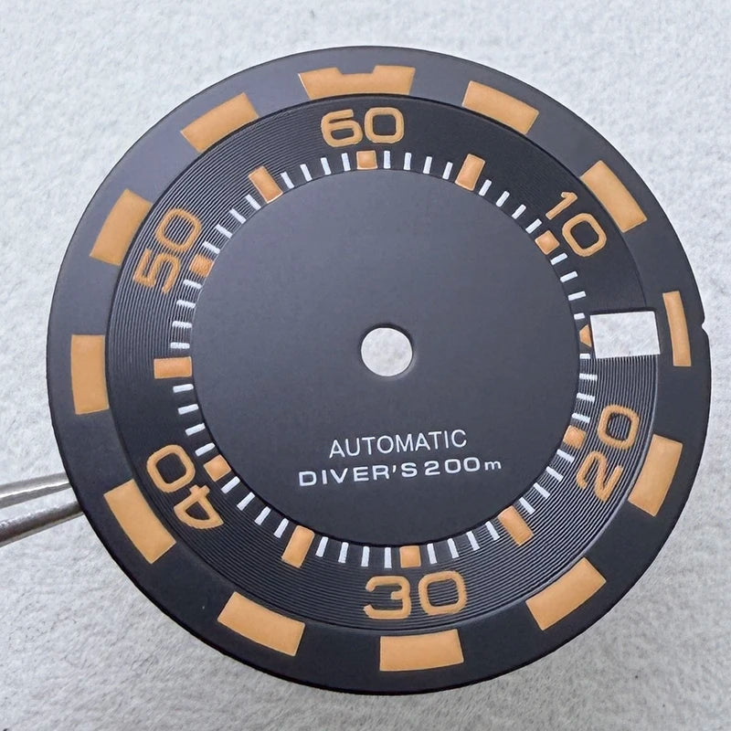 28.5mm S Logo SKX Minute Number Watch Dial Green Luminous Fit NH35/NH36/7S/4R