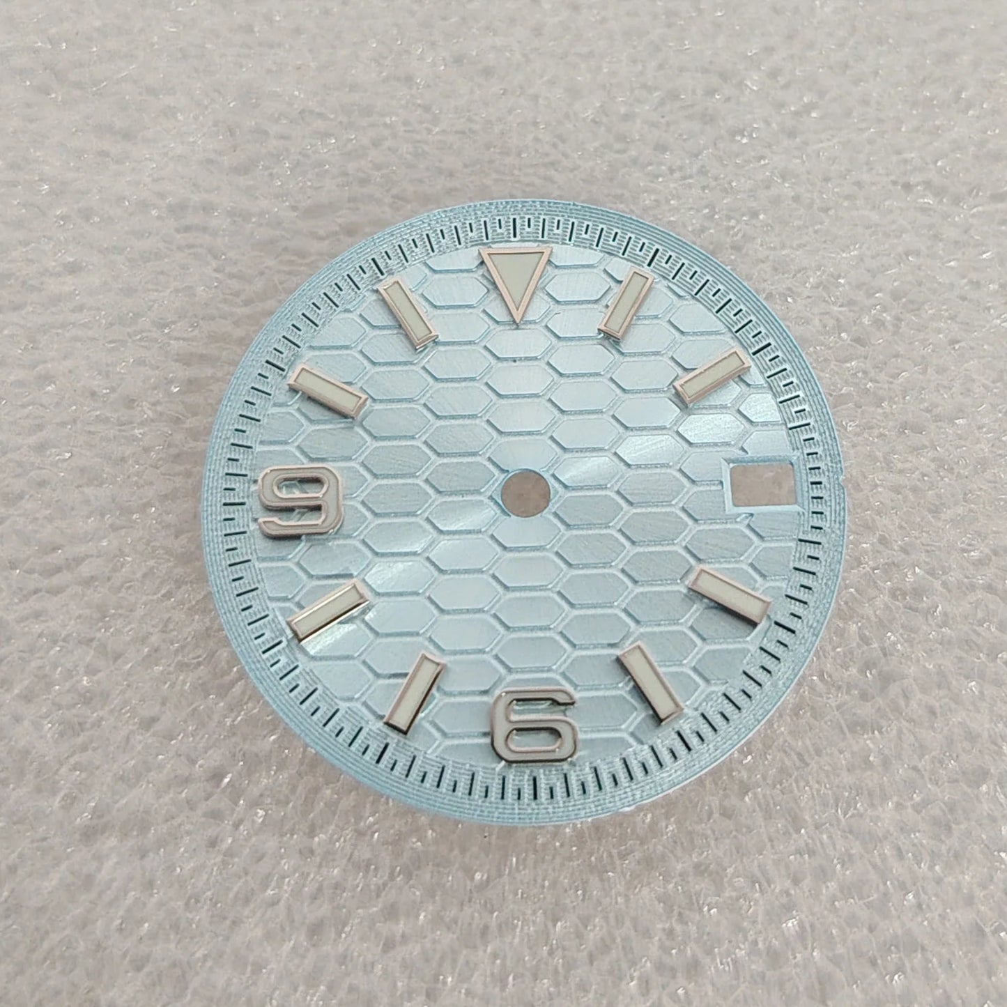 28.5mm Watch Dial and Watch Hands Silvery Nail Scale Green Luminous for NH35