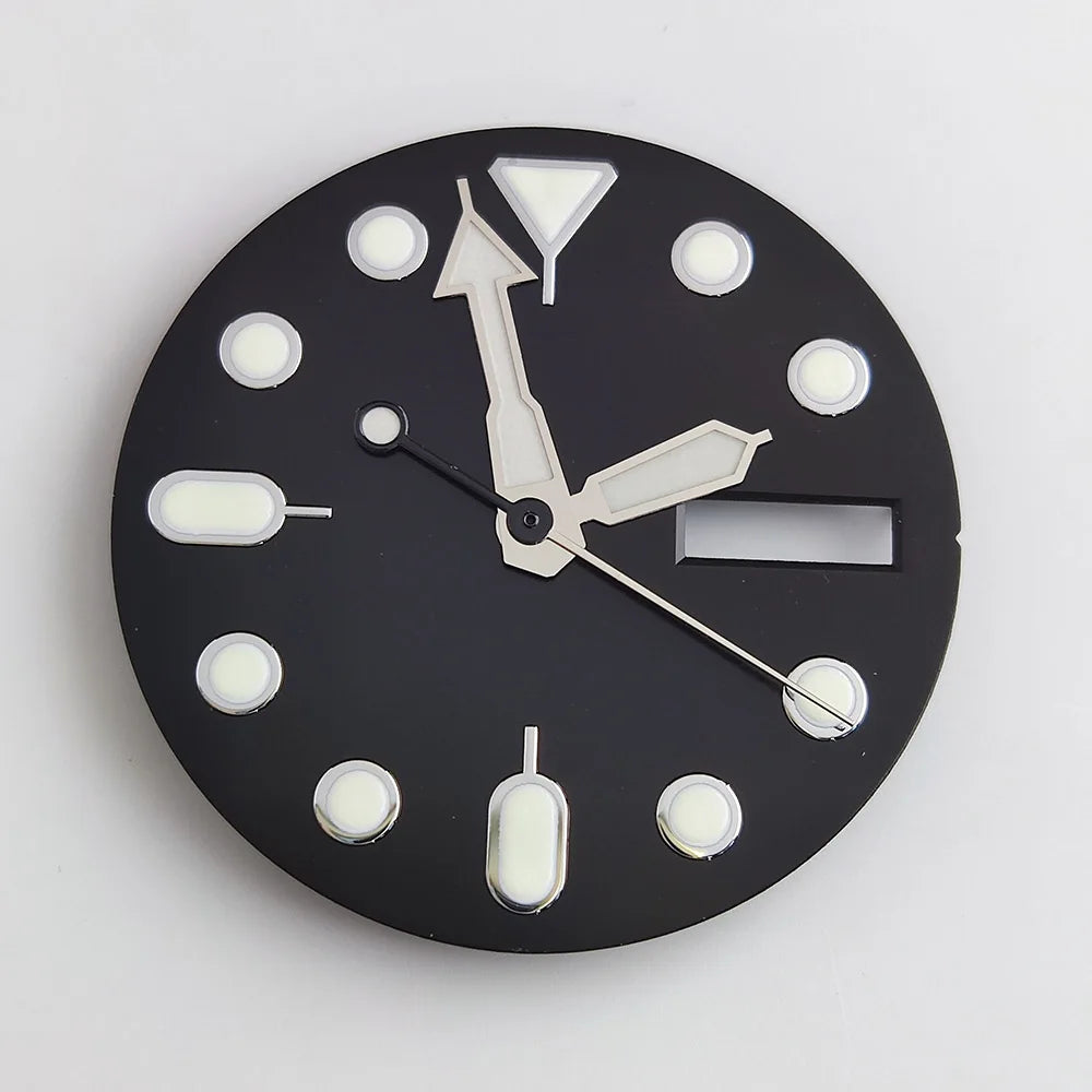 Plane sapphire glass watch case with ceramic bezel, stainless steel, fits NH35/NH36 movement, waterproof design.