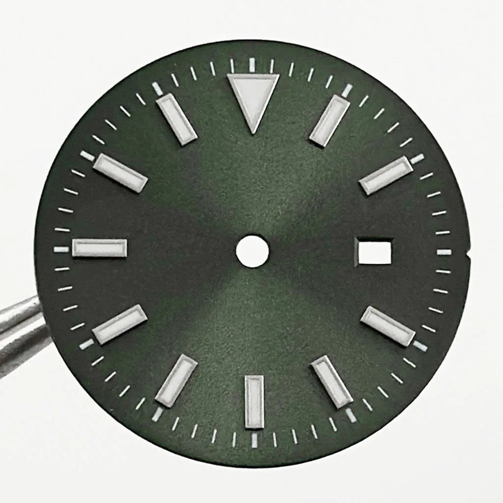 31MM Ladies Round Polished Fluted Bezel Sapphire Crystal Watch Case for NH05/06