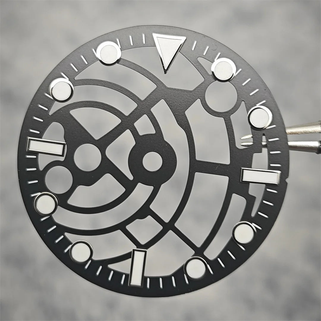 28.5mm Hollowed Surface with BGW9 Strong Luminou Watch Dial for NH36/NH35/NH70