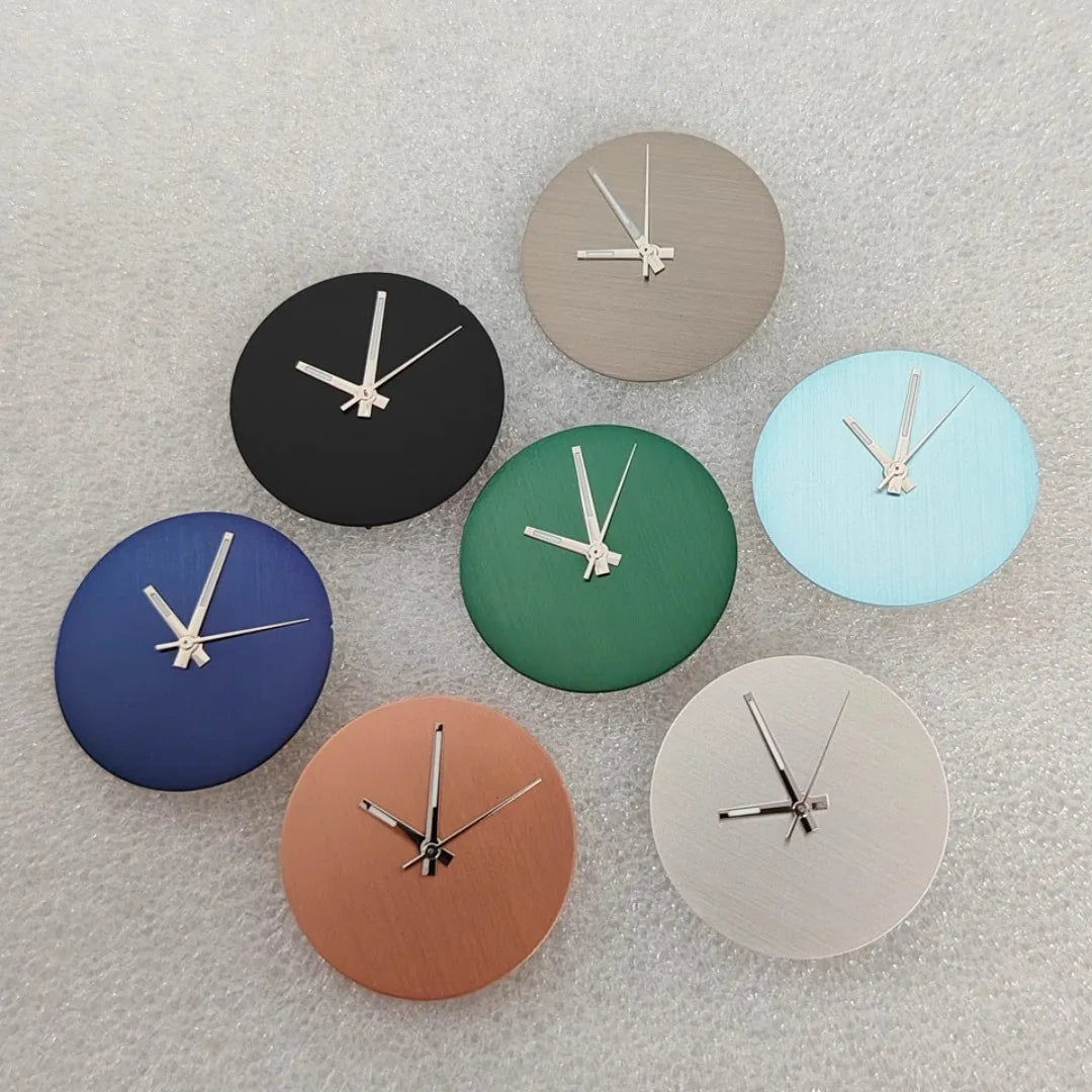 Solid Color No Date Vertical Striped Texture Watch dial with Hands for NH35/36