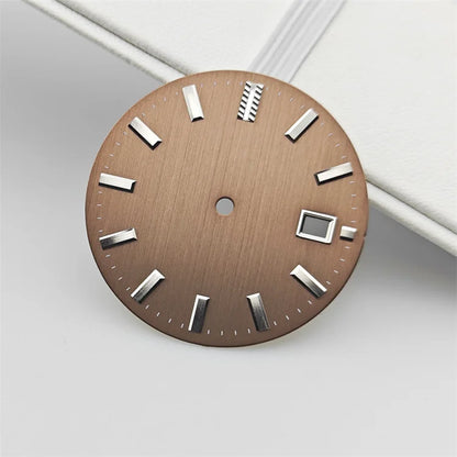 32.5mm Dial Vertical Line Texture Surface Single Calendar Date No Lume for NH35