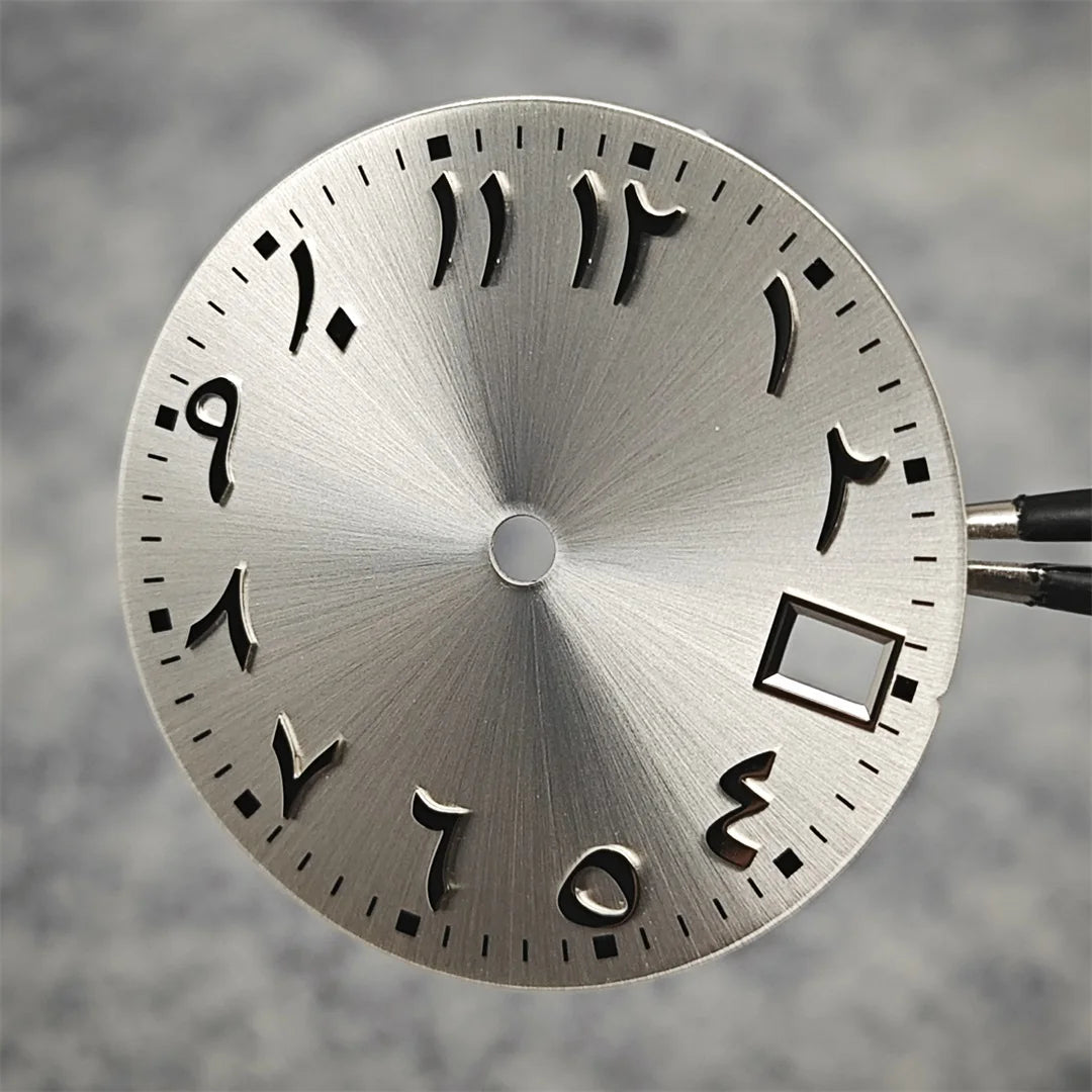 28.5mm Watch Dial Arabic Numeral with Single Calendar for NH70 / NH35 / NH36