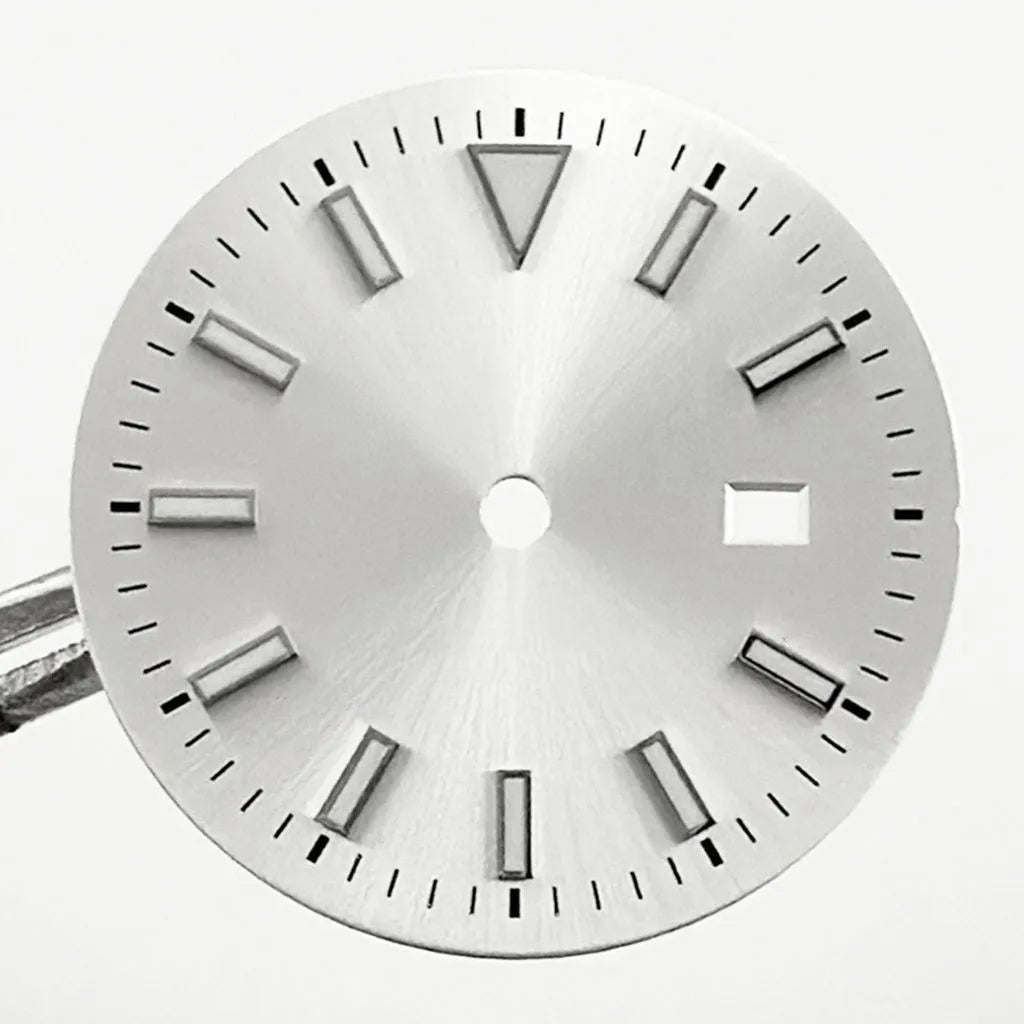 31MM Ladies Round Polished Fluted Bezel Sapphire Crystal Watch Case for NH05/06