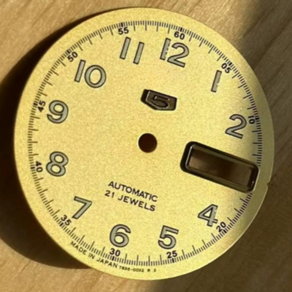 Golden Typical 28.5mm double calendar watch dial for NH35 NH36 movement. Elegant accessory for watch customization.