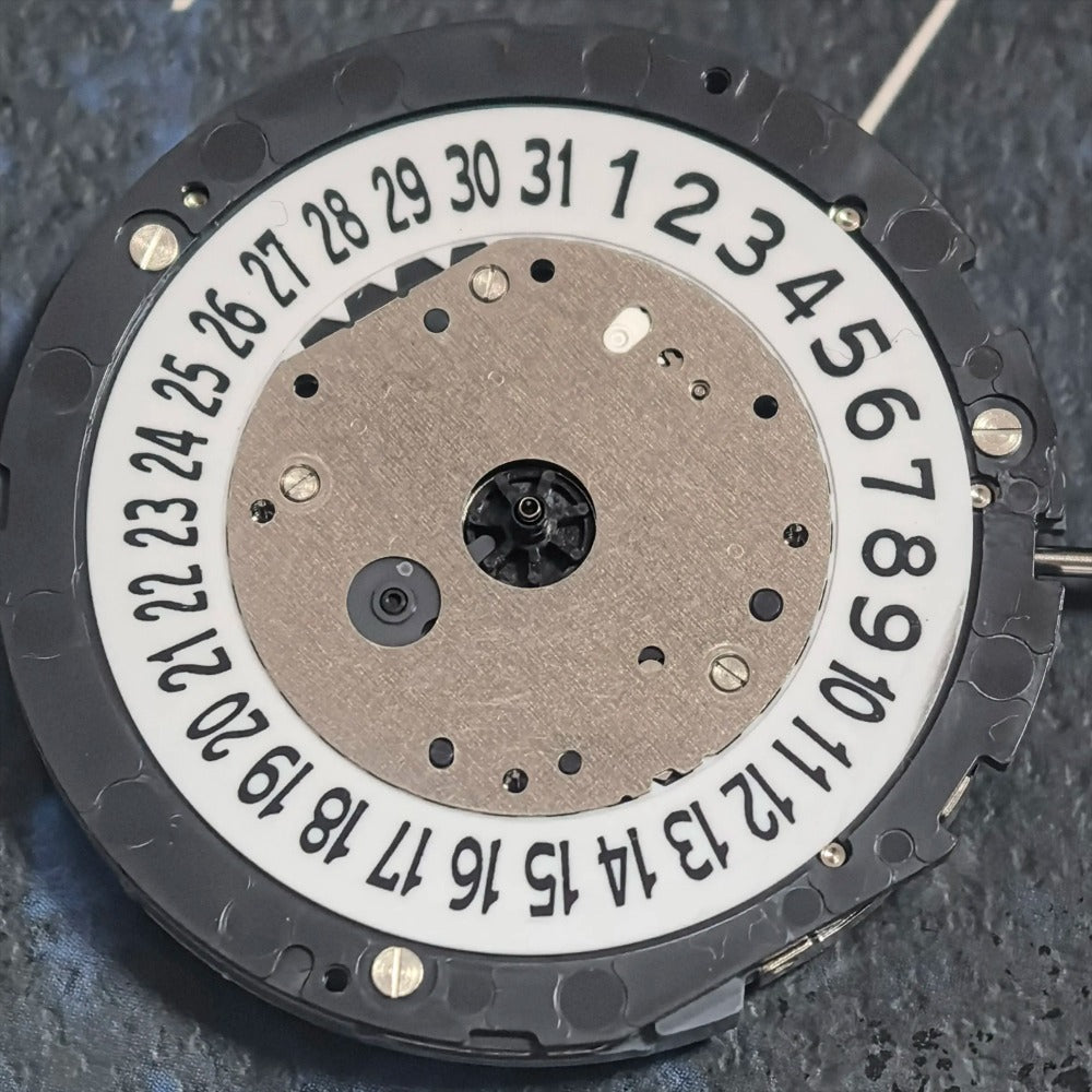 Japan Made Miyota 6S20 Quartz White Disk Date At 12