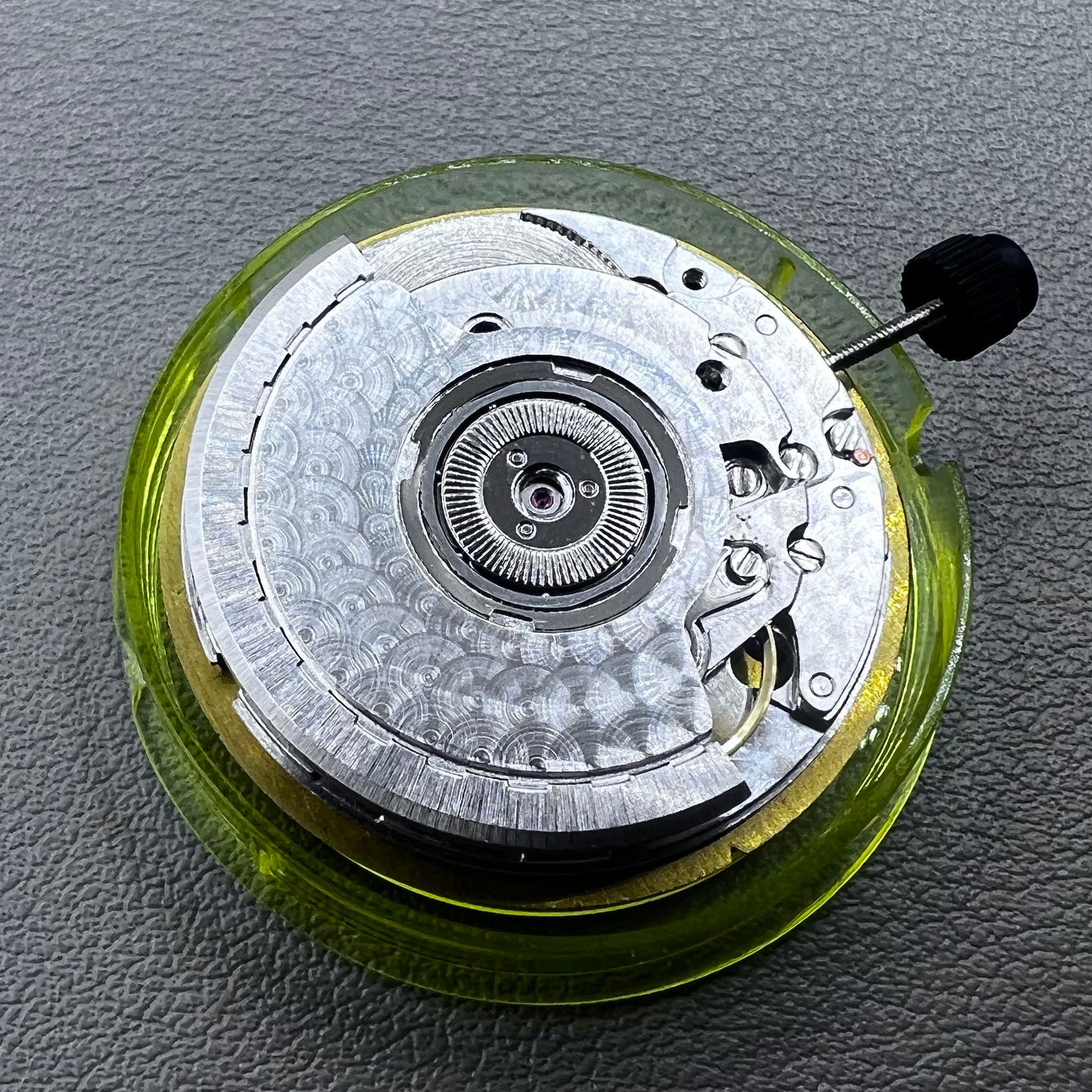 Seagull ST1812 automatic watch movement, 3 hands, ETA 2892A2 clone, precise mechanical accessory.
