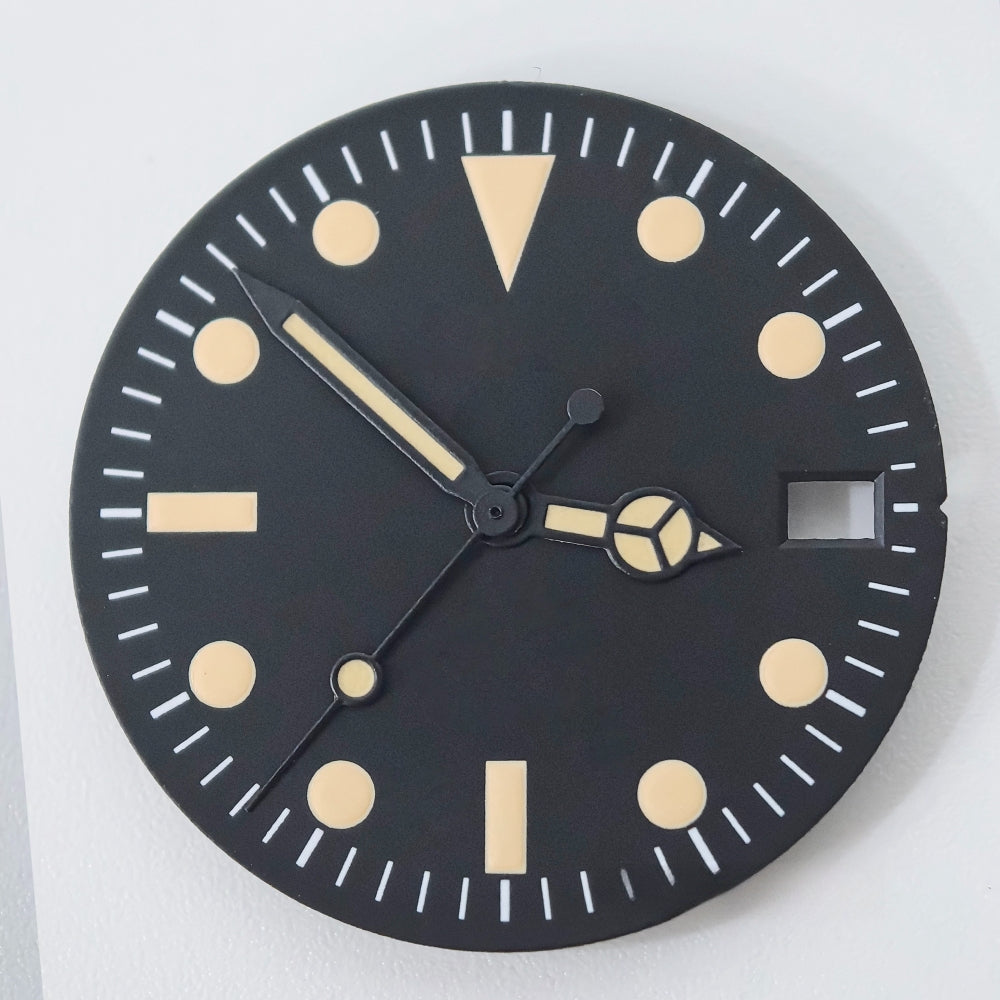 Vintage watch dial with calendar, green lume, and black trim hands, compatible with NH34 NH35 movements.