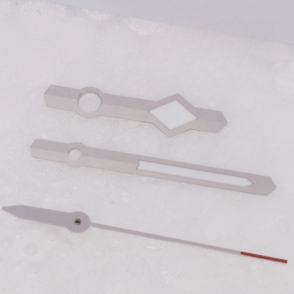 Silver-trimmed green lume watch hands for ETA2824 movement, precise fit.