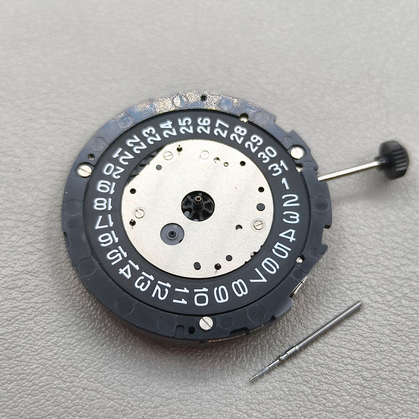 Miyota 6S10 Quartz Movement Watch Part Black Disk Date@3