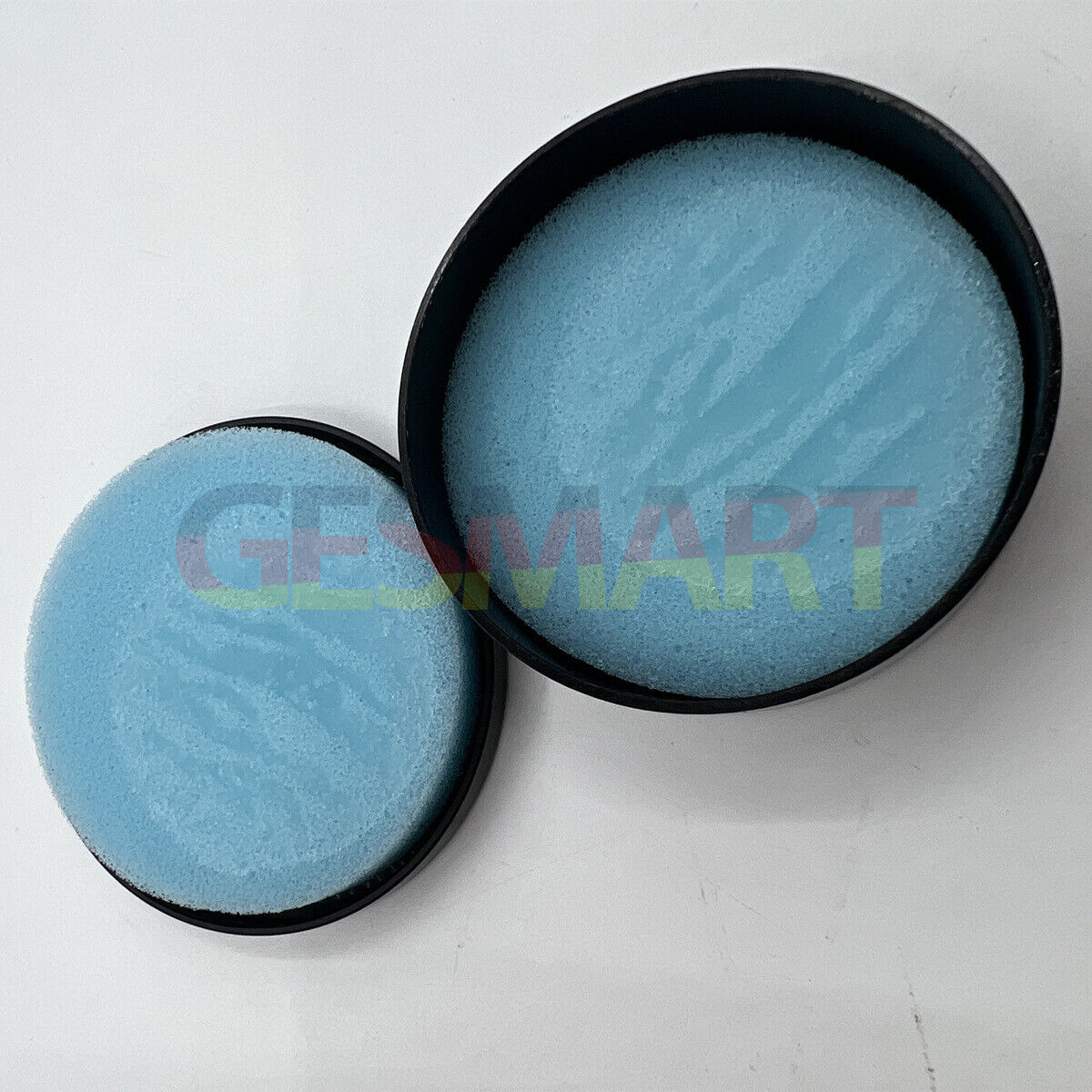 Bergeon 7055 silicon grease for lubricating watch seals, enhancing waterproof protection and durability.