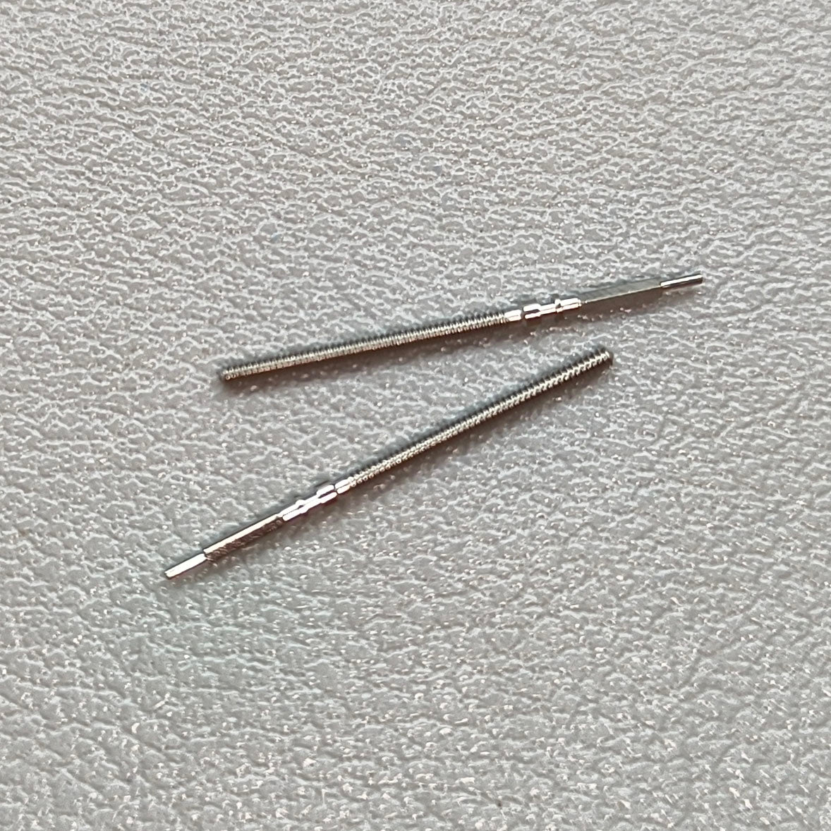 2 PIECES Watch Winding Stems for Omega 560 561 562 564 565 Movements