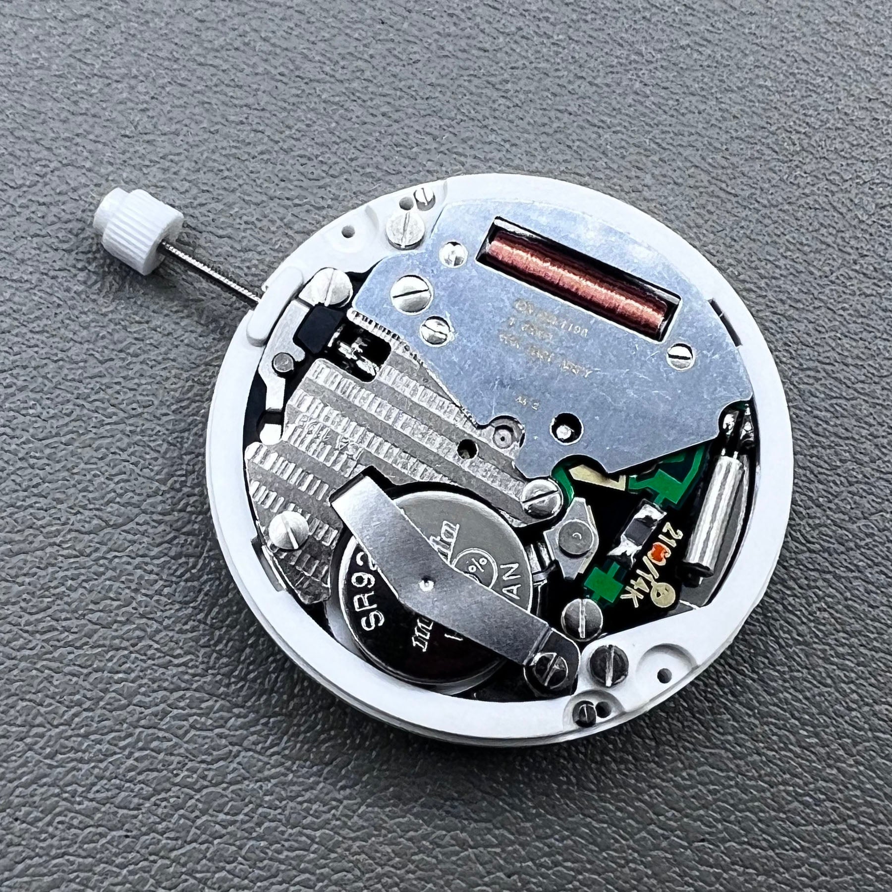 Swiss ISA 1198 watch movement with day-date feature, white dial, date at 3 o?clock.