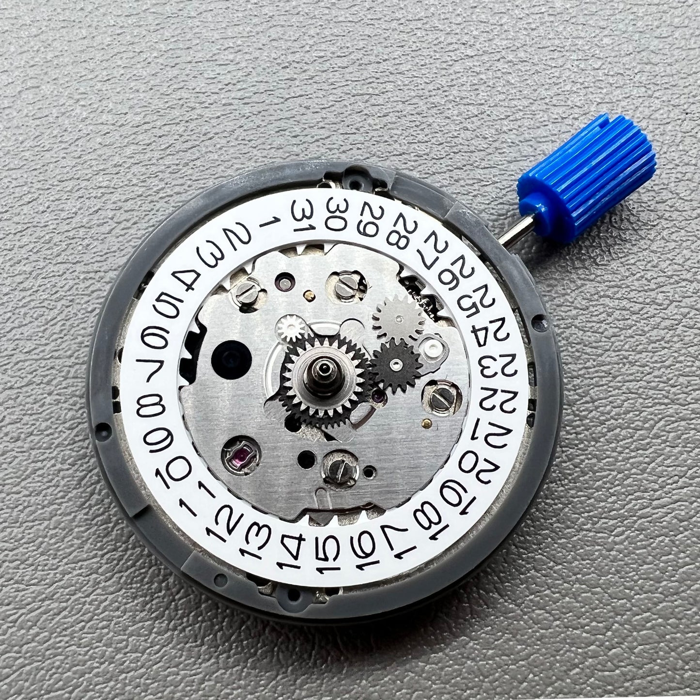 NH34 Automatic Mechanical GMT Movement Hacking Seconds White Disk Date@9