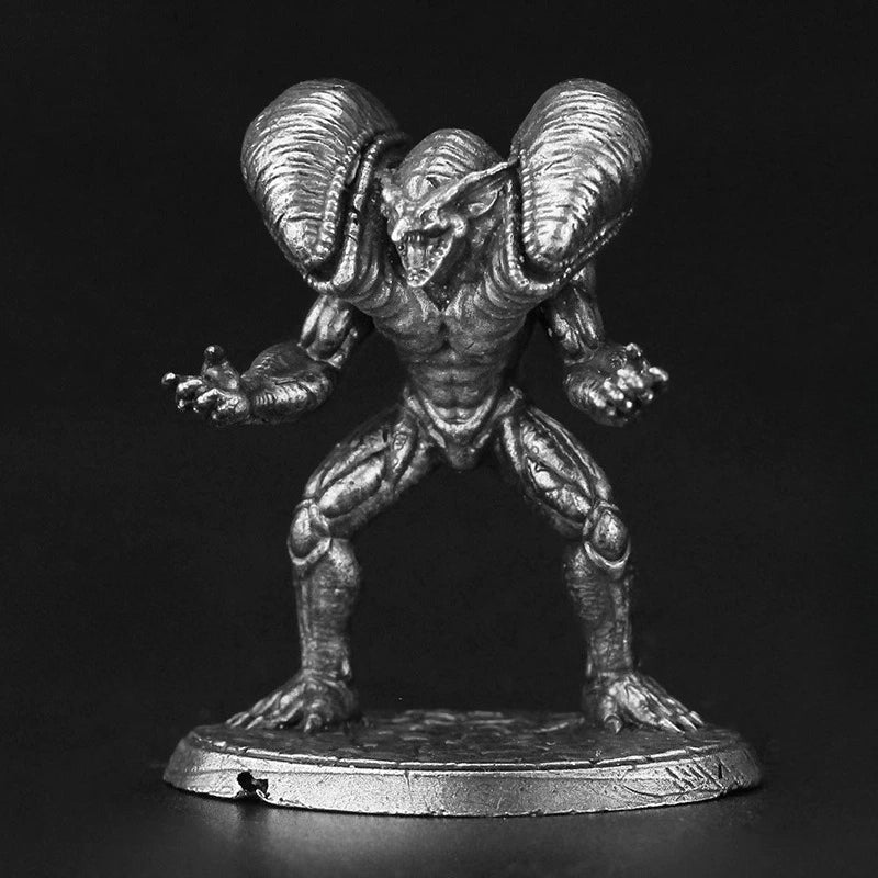 Sackback Horror Copper Miniature Figurine White Bronze Sci-Fi Wargame 354-28