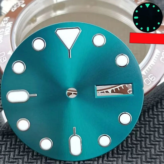28.5mm Green lume dial for SKX007 NH36 watch with silver trim and white painted metal details by Nail.