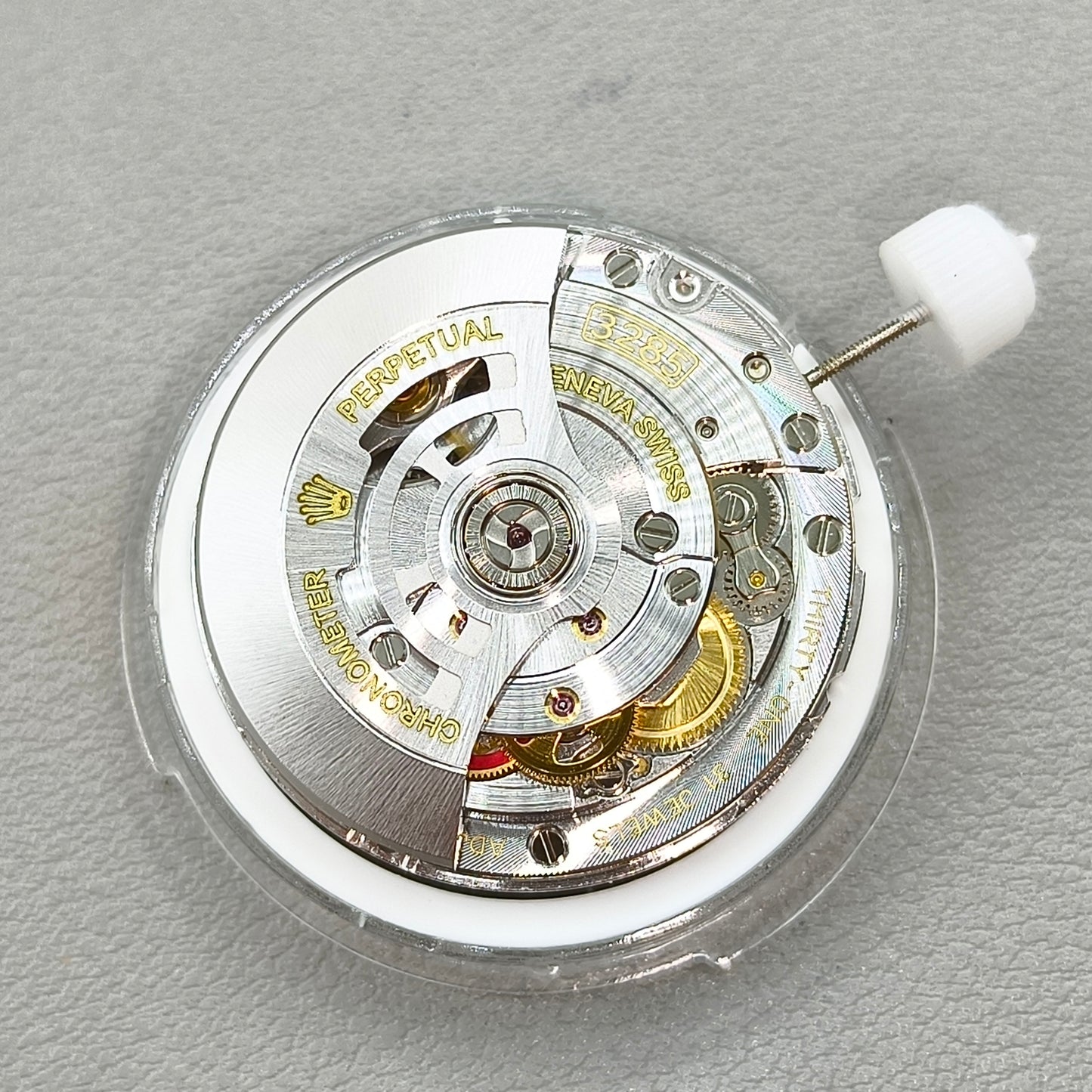 Shanghai 3285 Automatic Mechanical Movement 4 Hands GMT Greenwich Rotor Carved