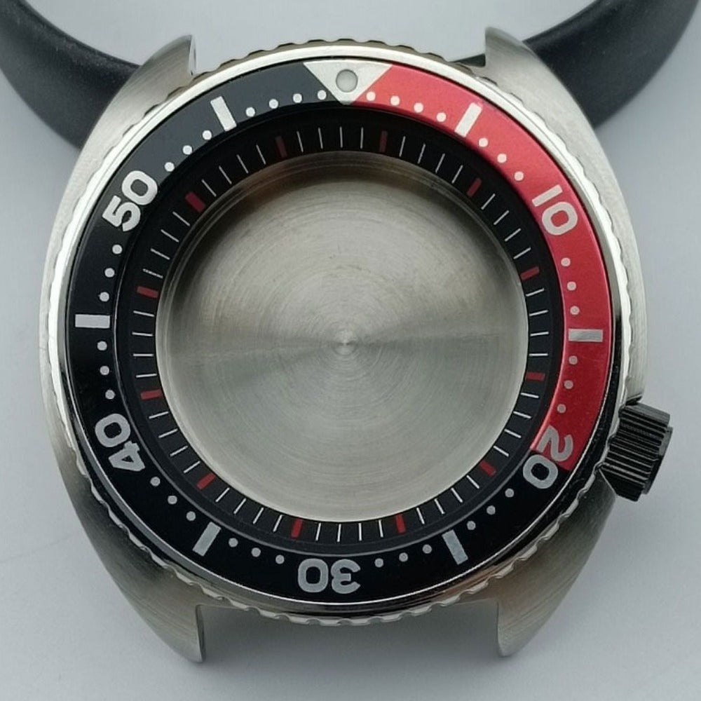 42.5mm silver watch case with black and red bezel, black ring, compatible with NH35 NH36 NH38 NH70 movements, brand name included.