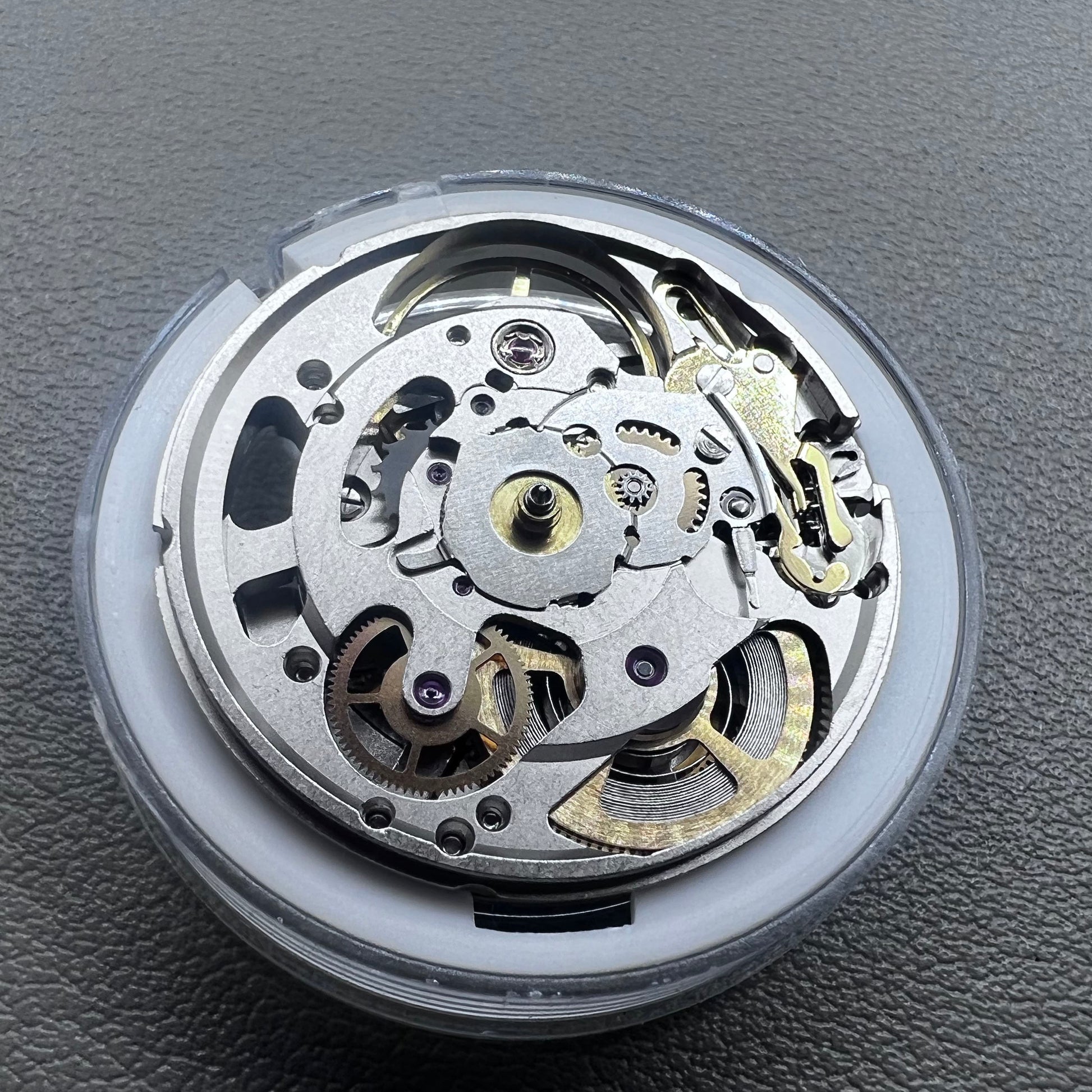 Swiss ETA 2824 mechanical watch movement by ETA, no calendar, for precise timekeeping and reliable performance.