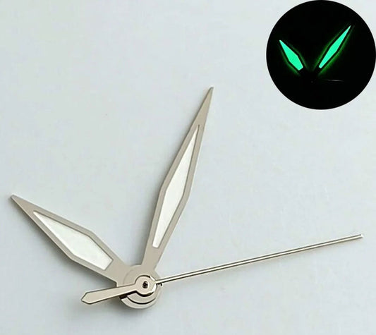 Arrow-shaped green lume watch hands with silver trim for NH35, NH36, 7S26, NH70 movements.