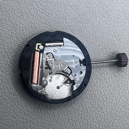 Swiss Ronda 505 24D quartz watch movement with date at 6 o'clock, precision timekeeping for accessories.