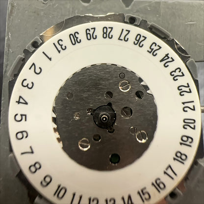 Miyota Ultrathin 4U13 quartz watch movement with 3 hands and single calendar, Japan-made precision.