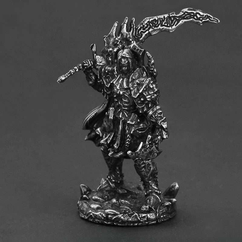 White Brass Figurine Death Knight Miniature - Chaos Spiked Armor Demon Greatsword Figurine