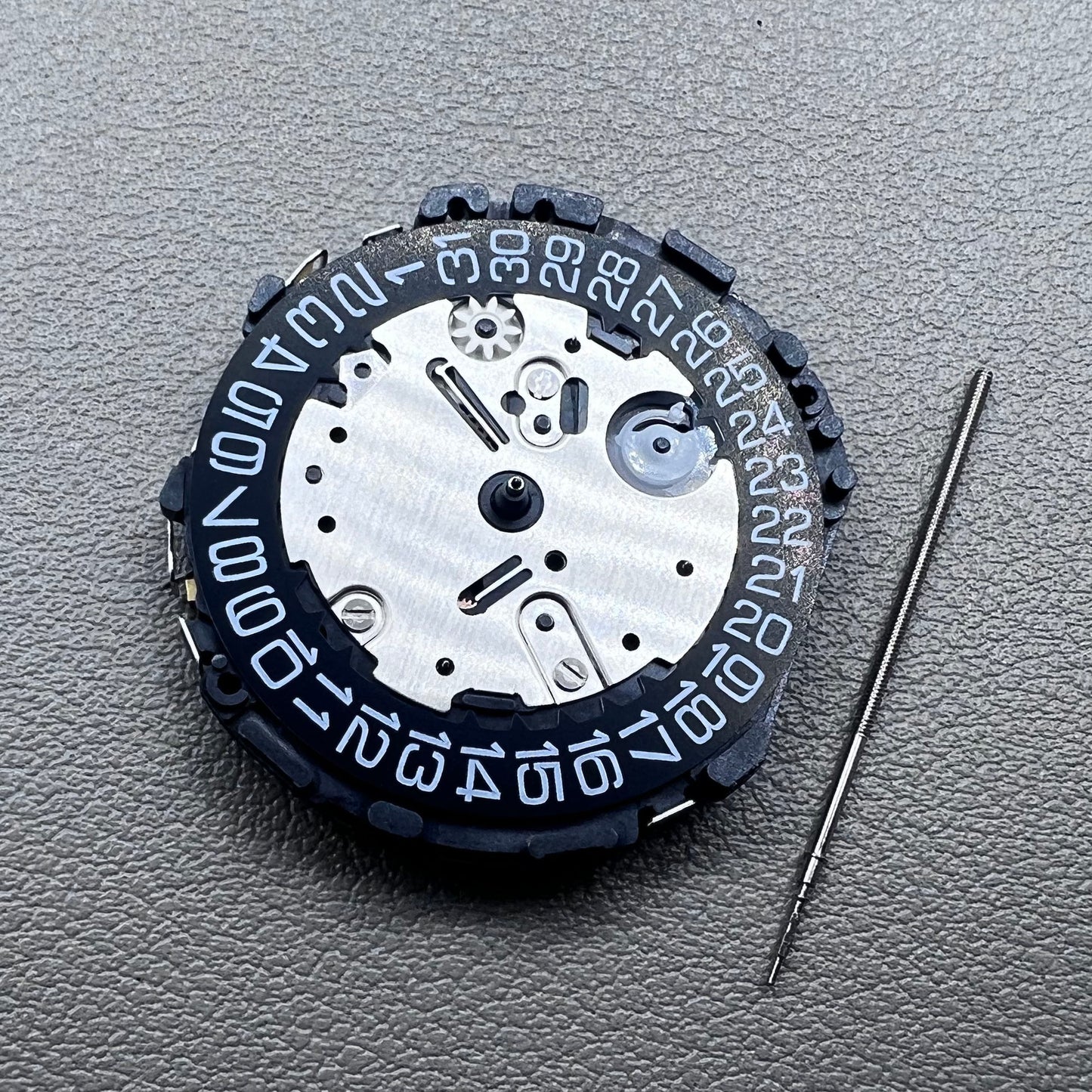 Japan VR32B Black Disk Multifunctional Watch Quartz Movement