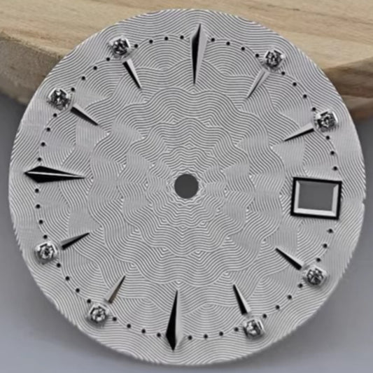 29mm white radial vein watch dial, compatible with NH35 movement, single calendar, designed for ladies.