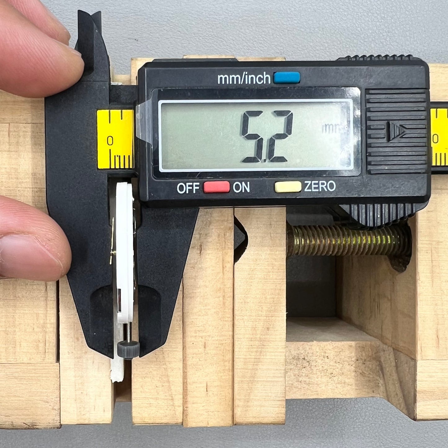 FE 7531 Quartz Movement 3 Hands Replacement Watch Part