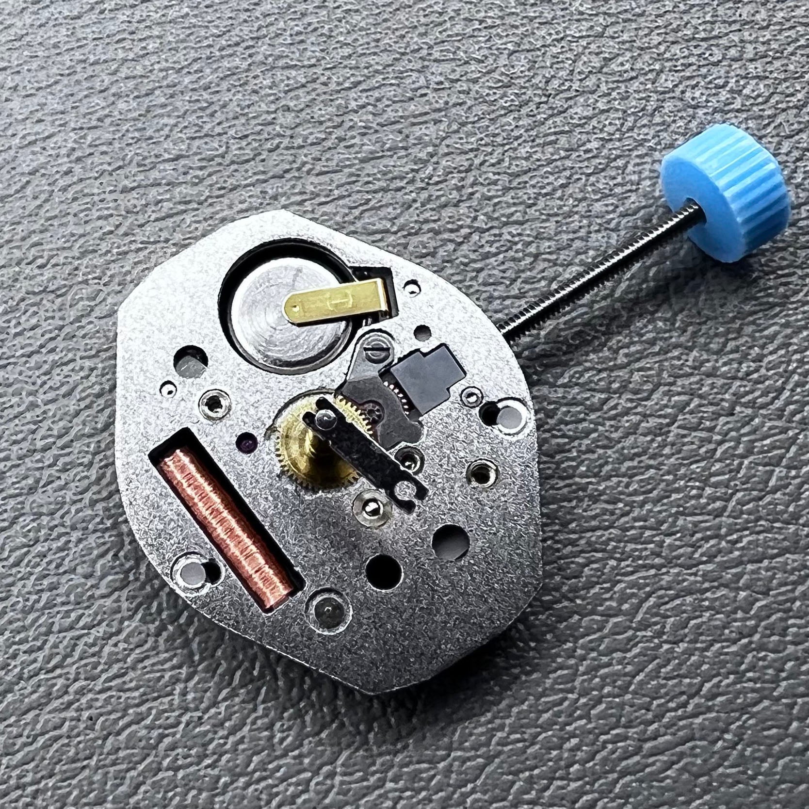 Swiss Ronda 762 quartz watch movement with high canon pinion H5, precision timekeeping by Ronda.