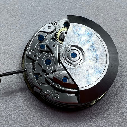 China Dandong 7750 Mechanical Movement Double Calendar Small Second@9